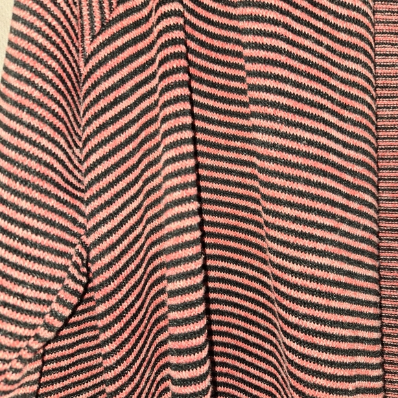 Lularoe XL Sarah Red and Black Stripes - Picture 3 of 3